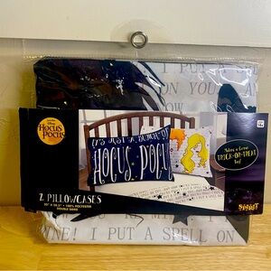 Disney’s Hocus Pocus Pillow Cases